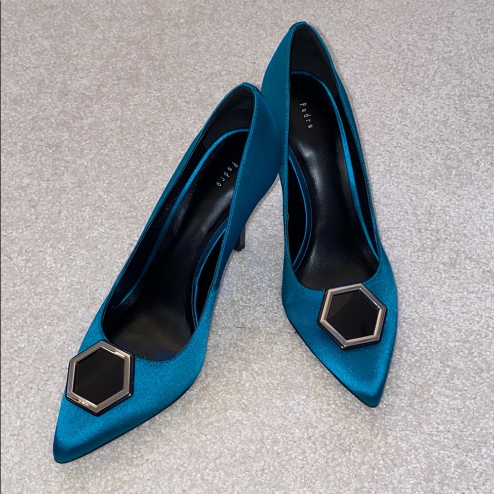 Never worn Pedro turquoise pumps